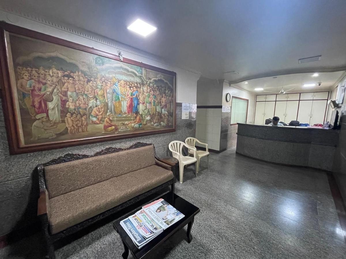 Sri Durgamba Lodge Bangalore Ngoại thất bức ảnh